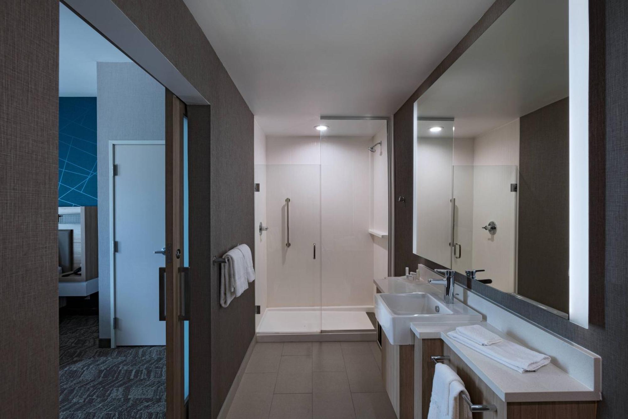 Springhill Suites Waco Exterior foto
